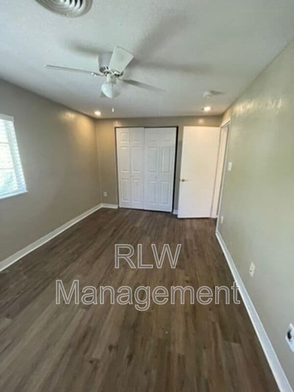 Eustis Condo: 206 Osceola Ave