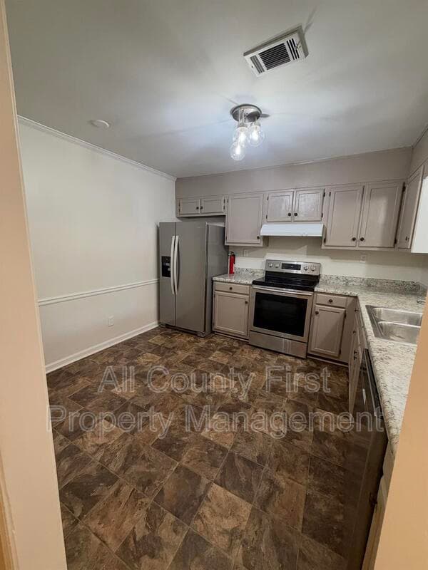 Clarkston House: 3486 Andrew Jackson Drive