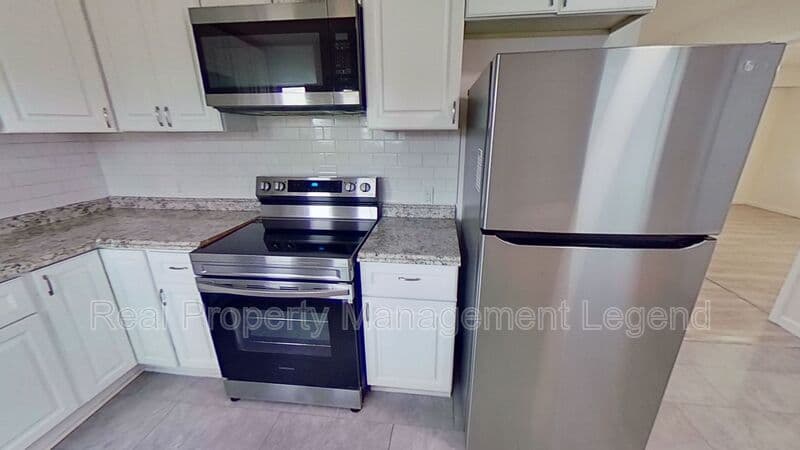 Irving House: 2320 Brockbank Dr