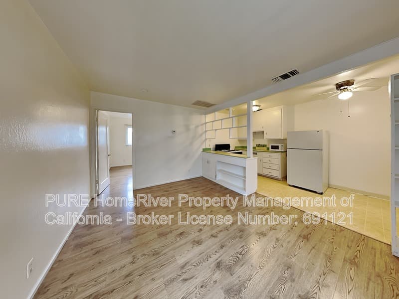 Sacramento Condo: 2957 Howe Ave