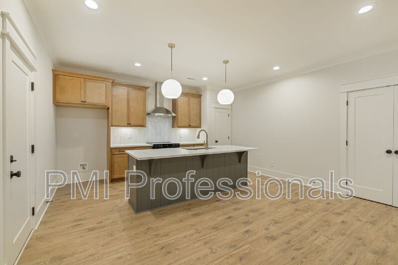 Murfreesboro Townhome: 2035 Grace Johns Circle