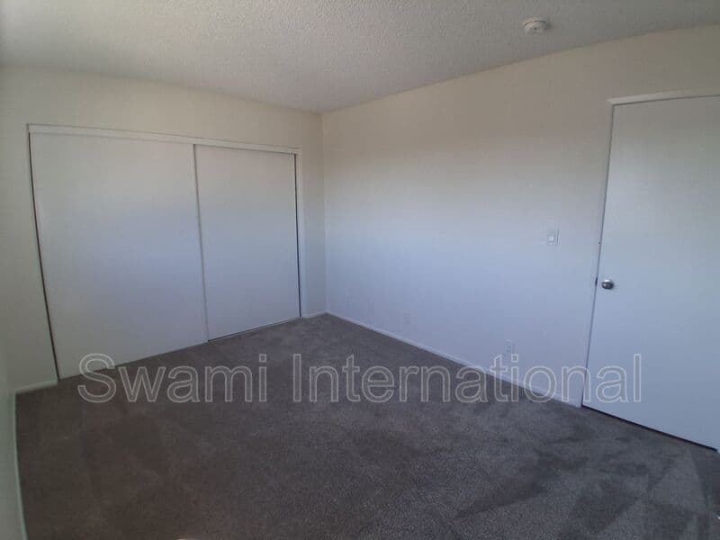 Inglewood Condo: 917 Enterprise Ave.