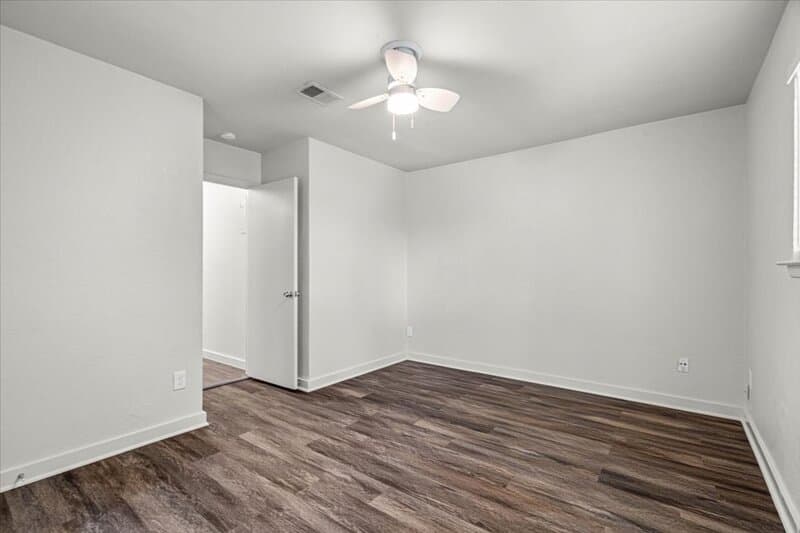 Austin Condo: 826 King Albert Street - B