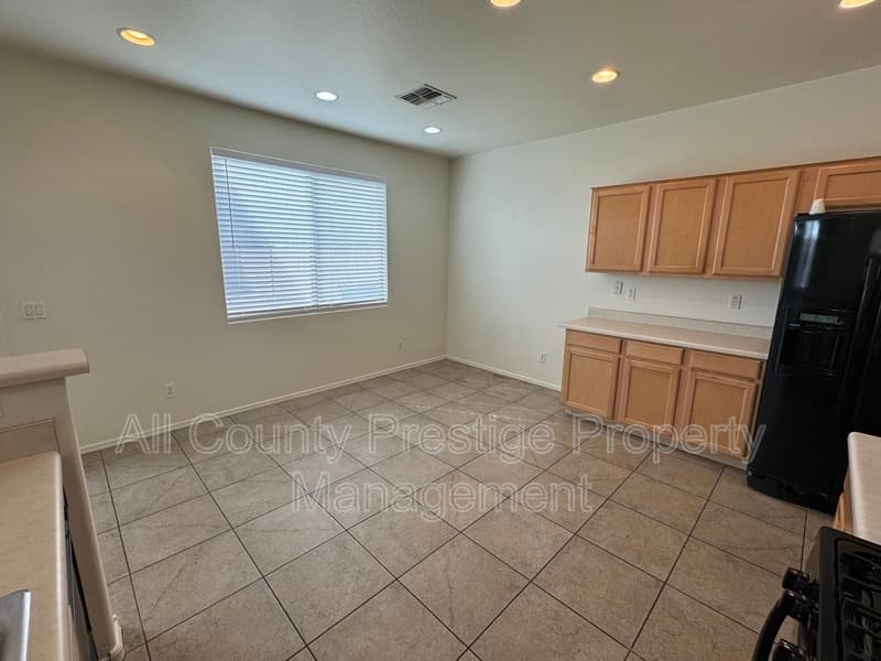 Laveen House: 6859 W Darrel Road