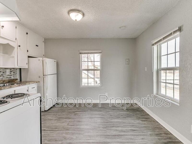 Oklahoma City Townhome: 1231 North Grand Boulevard