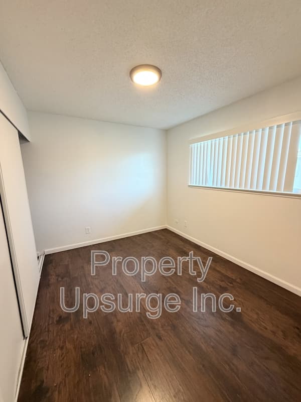 Yuba City Apartment: 330 Bird St