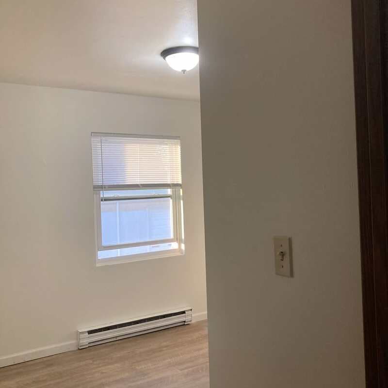 Two Rivers Condo: 1818 School Street - g