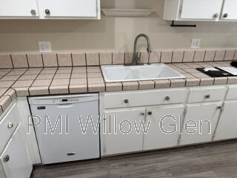 San Jose Townhome: 7379 Tulare Hill Drive
