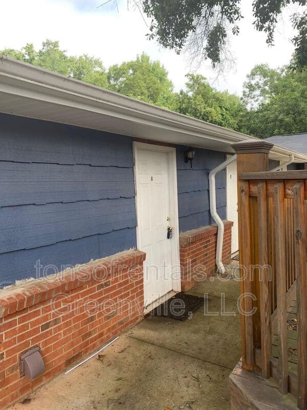 Greenville Condo: 5 G Daniel Ave