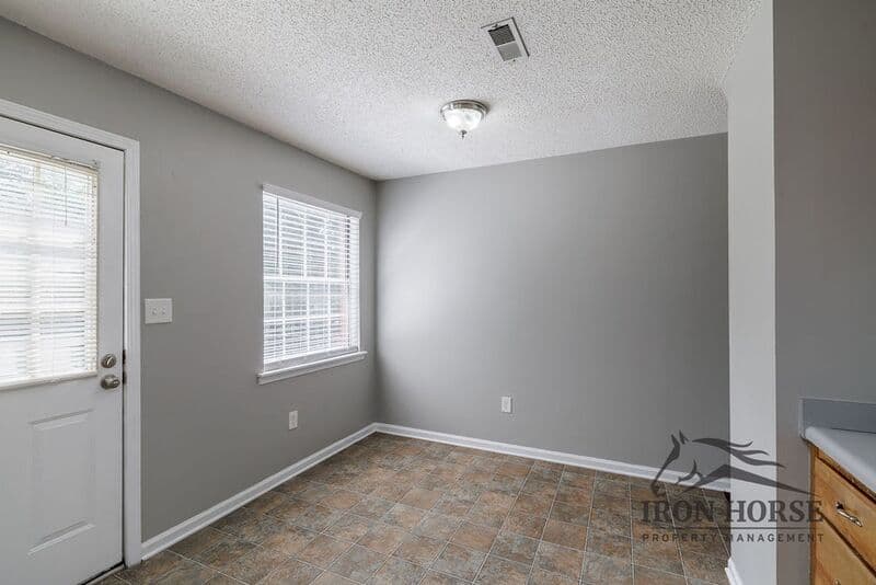 Athens House: 2165 S Milledge Avenue