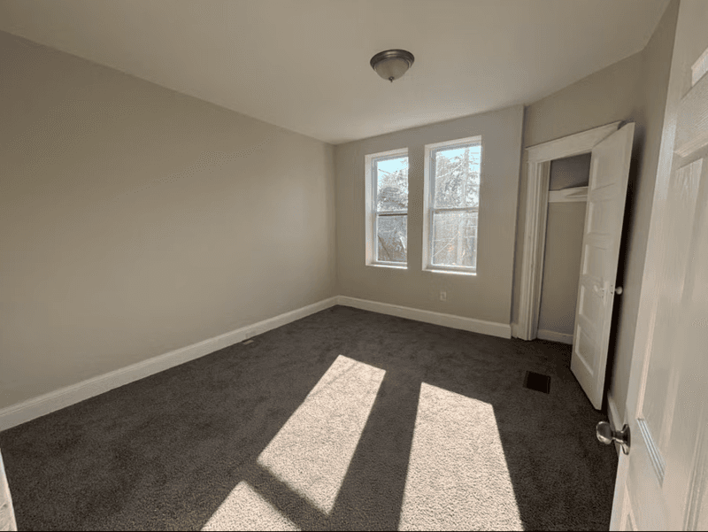 Baltimore House: 41X N Loudon Ave