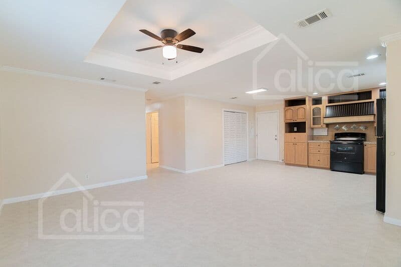 West Palm Beach House: 1113 22nd St