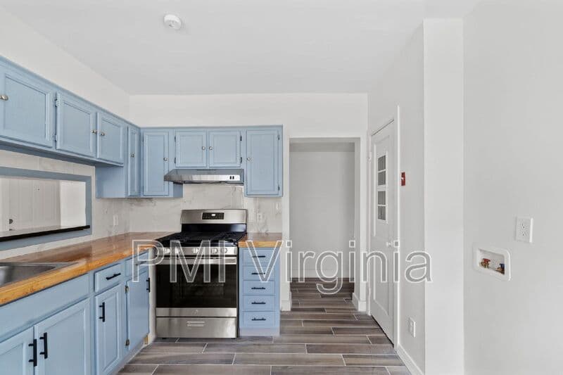 Norfolk Condo: 731 W 38th St