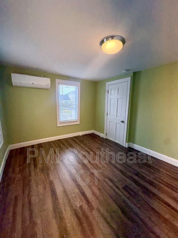 Groton Condo: 12 Fort Hill Road