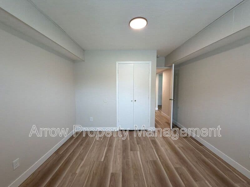 Omaha Condo: 5725 S 14-19