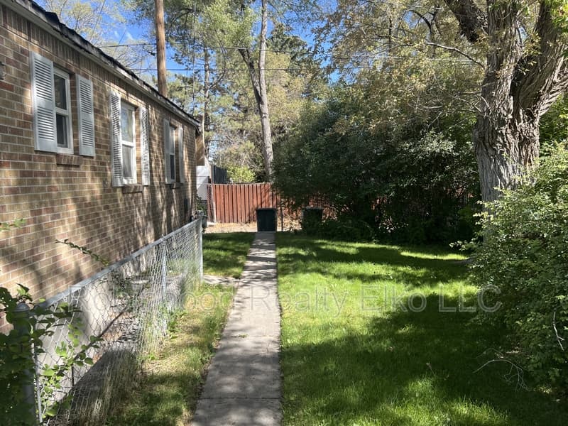 Elko Condo: 1183 3rd Street #3