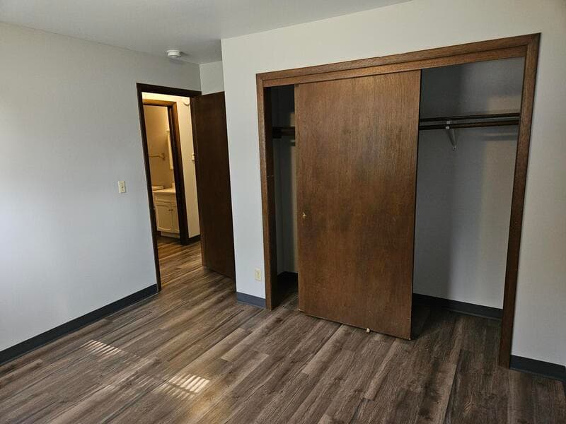 Berlin Condo: 334 Center Street - 2