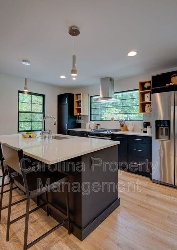 Charlotte House: 3945 Rockfern Rd