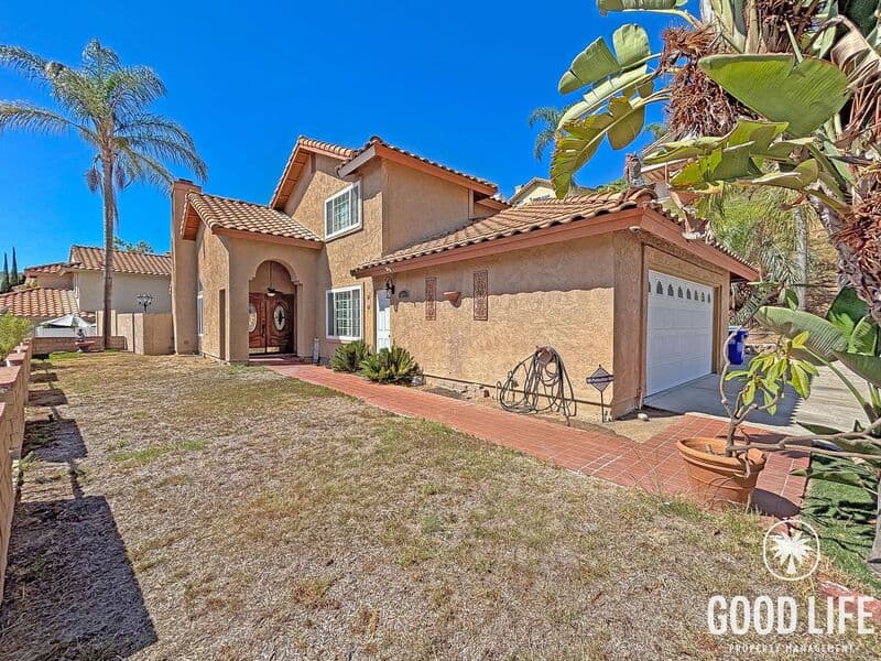Spring Valley House: 10194 Diamond Head Ct