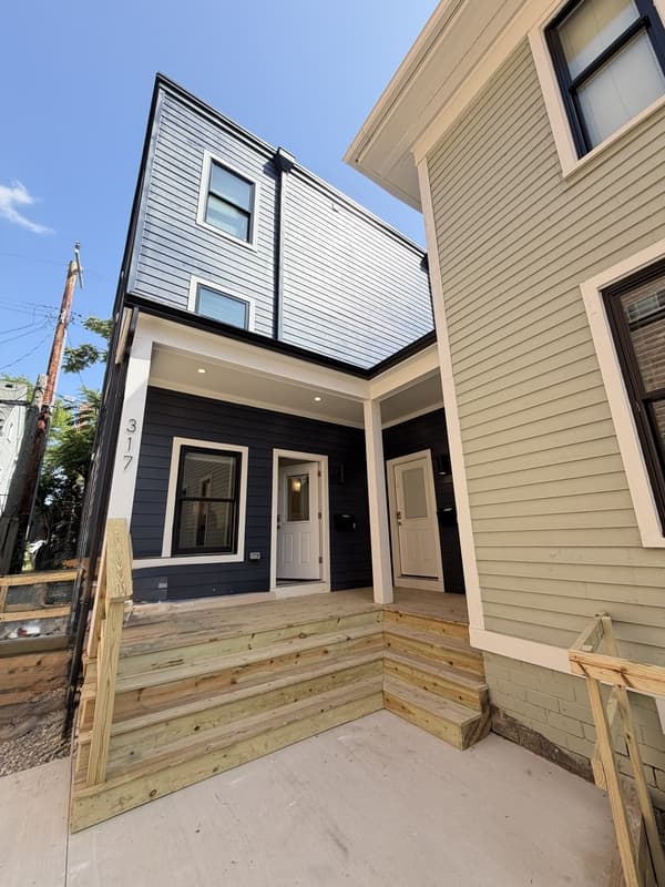 Ann Arbor Townhome: 317 South Division Street