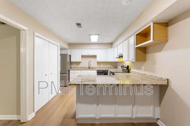 Marietta Townhome: 2672 Moss Lane