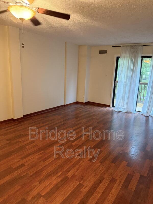 Seven Fields House: 210 Woodhaven Drive