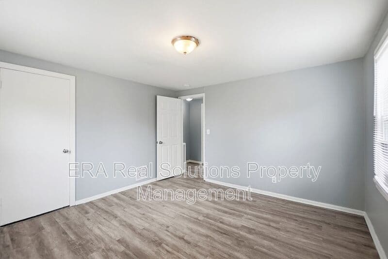 Columbus Condo: 2065 W Mound St