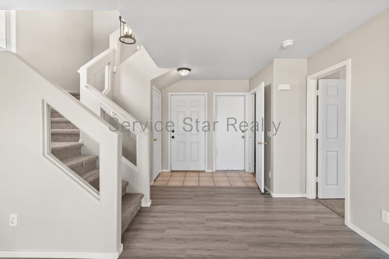 El Mirage House: 12106 N 130th Dr