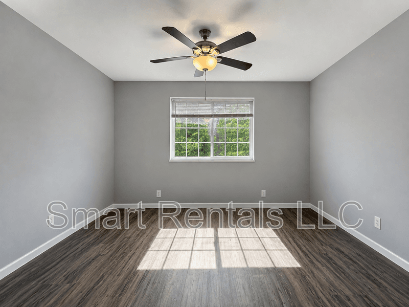 Maplewood Condo: 2509 Bellevue Avenue - 7