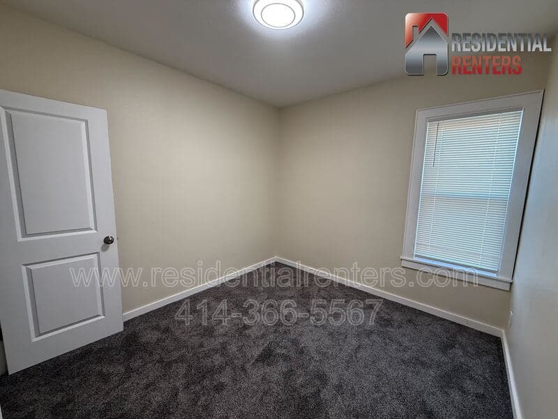 Milwaukee Condo: 3122 N 28th Street