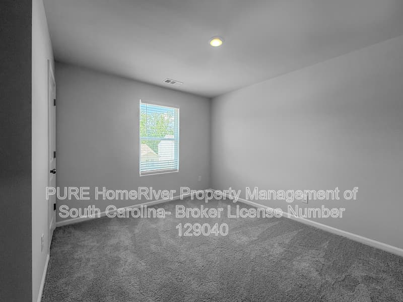 Spartanburg House: 483 Sundown Dr