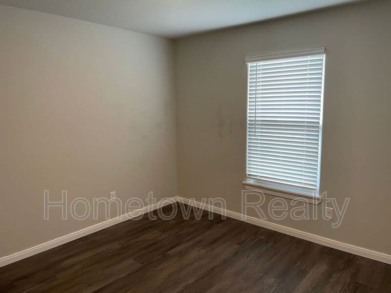 El Reno House: 1712 Vermilion Lane