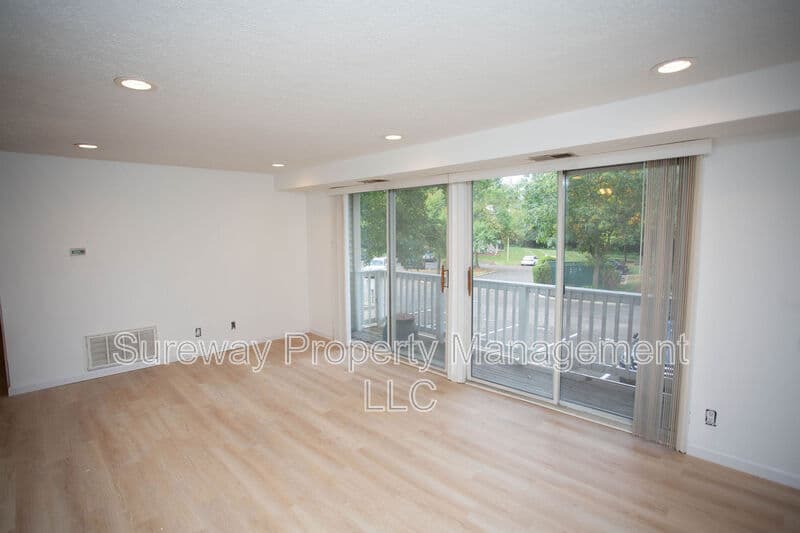 Sicklerville Condo: 142 Kenwood Dr