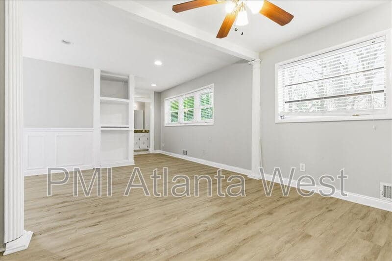 Decatur House: 4203 Hapsburg Ct