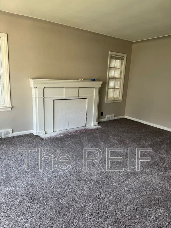 Detroit House: 13137 Elmdale Street