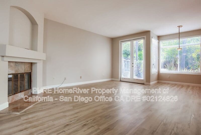 La Jolla House: 5656 Caminito Danzarin