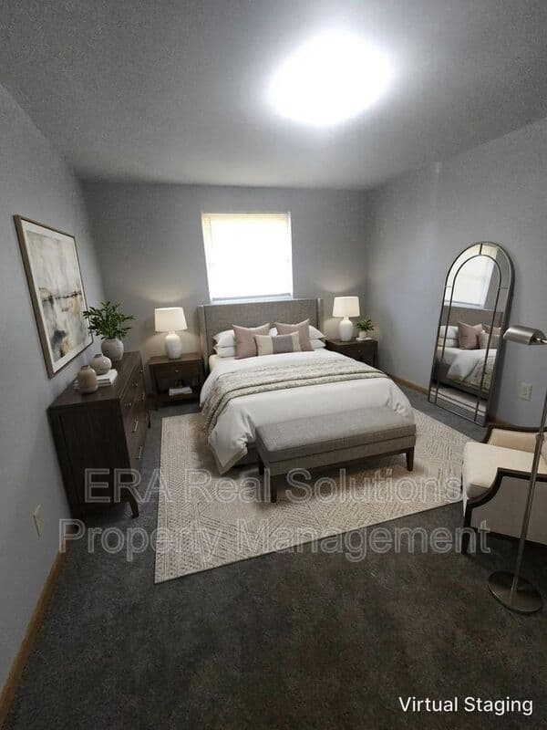 Columbus Condo: 2357 D S. WoodBrook Cr
