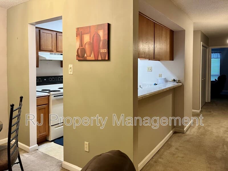 Memphis Condo: 5656 Encino Cv