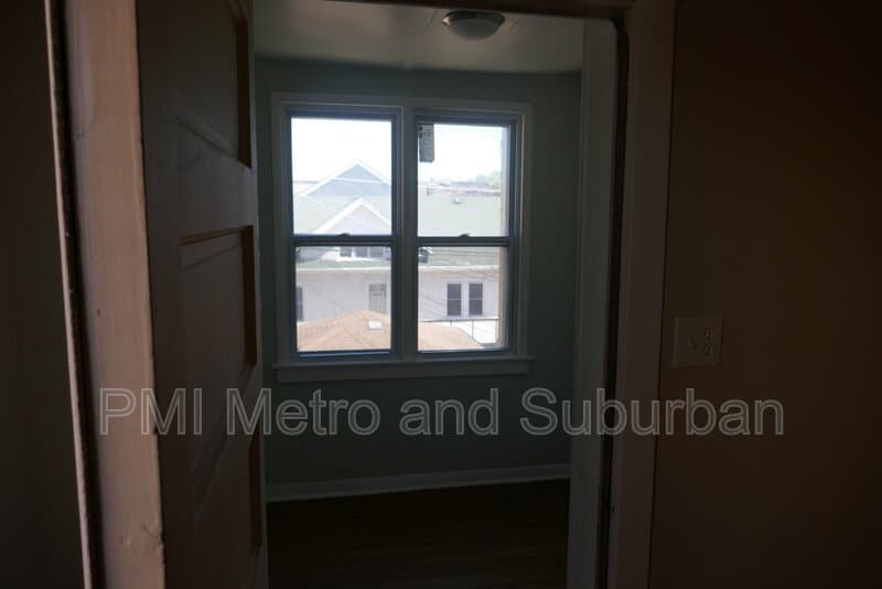 Chicago Condo: 4053 North Long Avenue