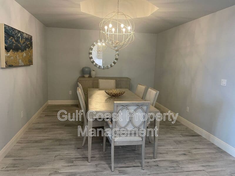 Osprey House: 260 Hidden Bay Dr
