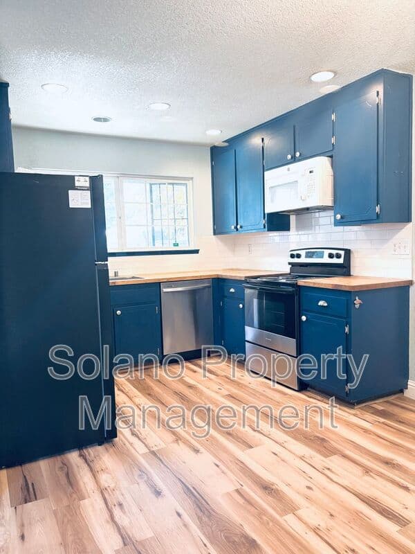 Vacaville House: 349 Temple Drive