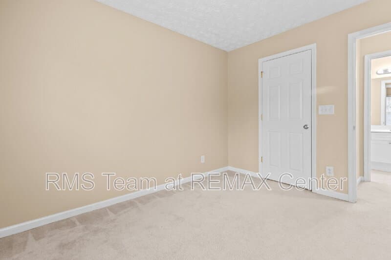 Flowery Branch Townhome: 4932 Vireo Dr
