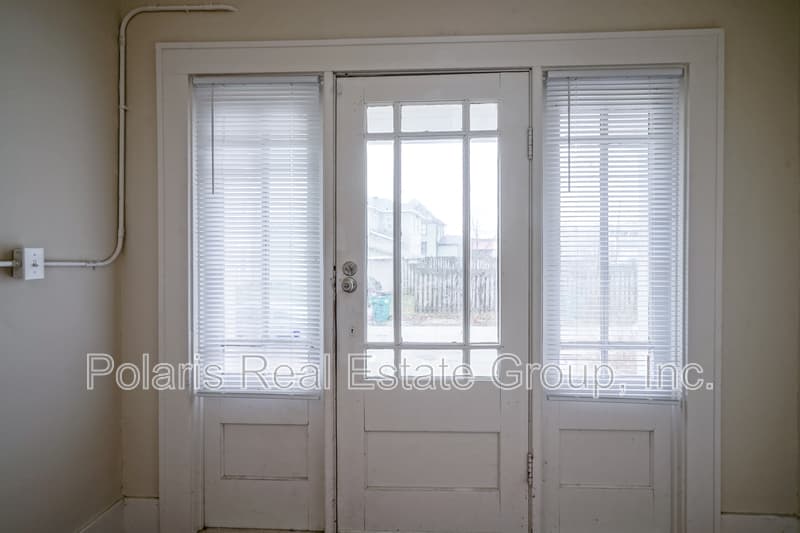 Lebanon Condo: 208 W Williams St