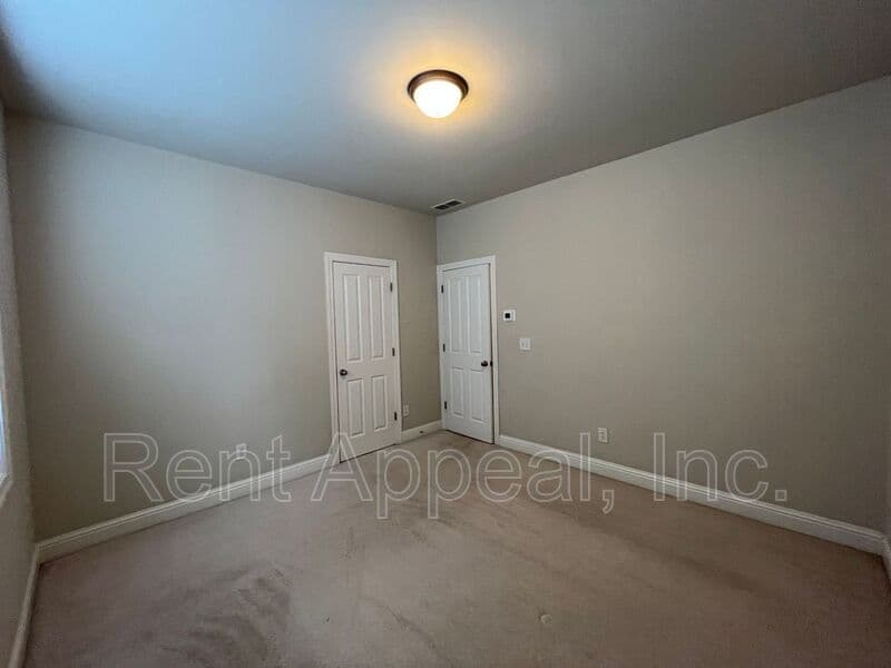 Alpharetta House: 4863 Carre Way