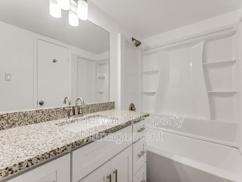 Hurst Condo: 638 Ridgeline Drive