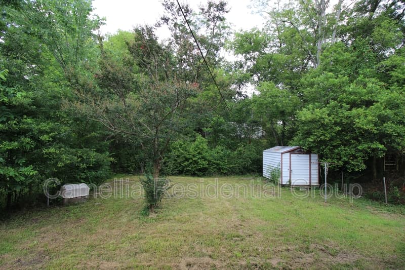 Birmingham House: 8211 Rugby Avenue