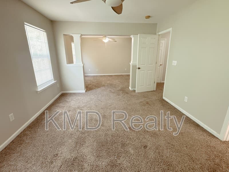 Charlotte Townhome: 7629 Abigail Glen Drive