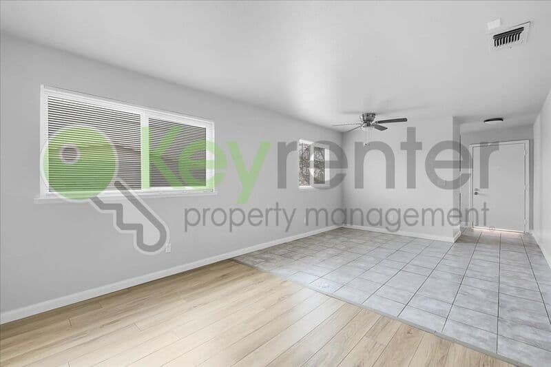 Sacramento House: 5726 Falconer Way