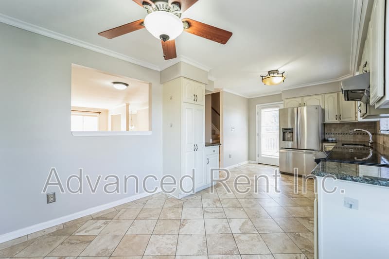Nottingham Townhome: 23 Glasshouse Garth