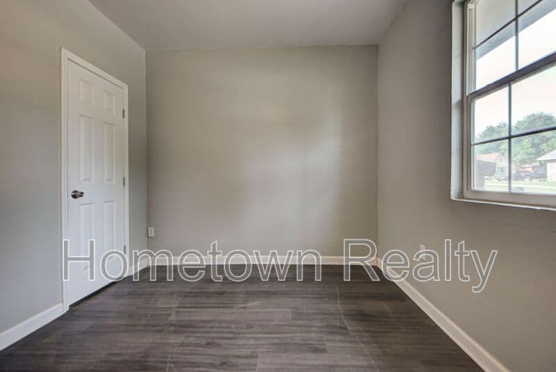 Oklahoma City House: 1801 E Madison Street